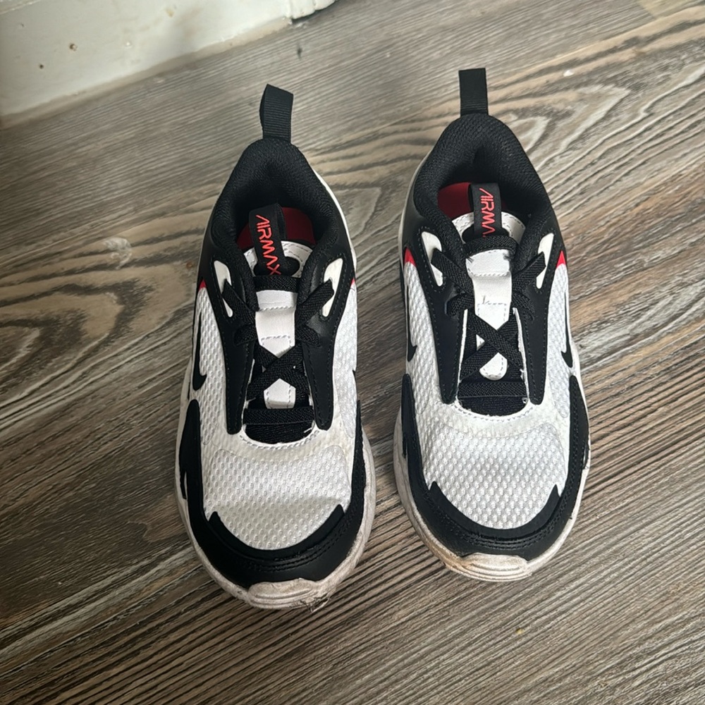 Nike air max